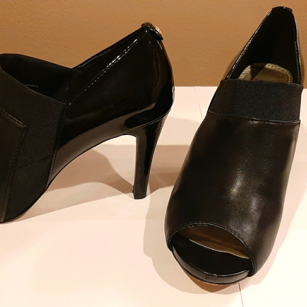 Anne Klein High Heel Dress Shoes